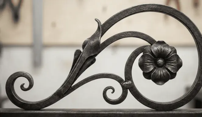13. Hierro Forjado (Elemento Decorativo)